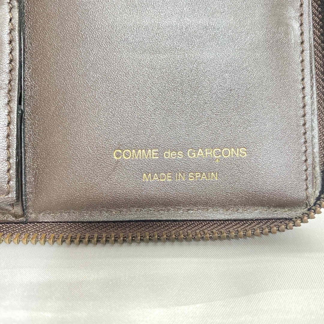 COMME des GARCONS(コムデギャルソン)の【美品】コムデギャルソン エンボス 長財布 レザー レディース メンズ 総柄 レディースのファッション小物(財布)の商品写真