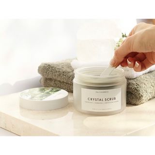 コスメキッチン(Cosme Kitchen)のa.o.e organiccosmetics クリスタルスクラブ　2個(ボディスクラブ)