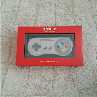 ニンテンドウ(任天堂)のNintendo　スーパーファミコンコントローラー(家庭用ゲーム機本体)