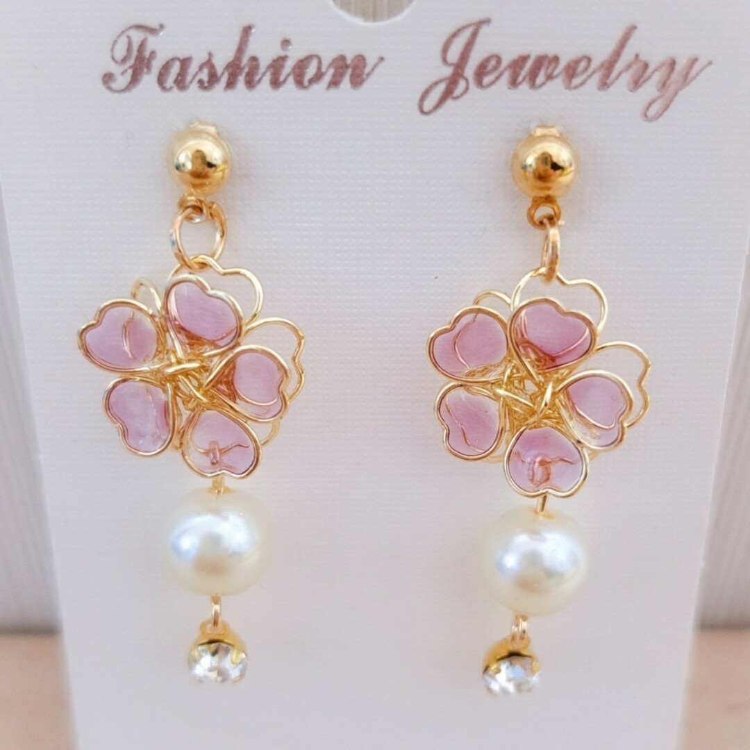 233# ピアス ハンドメイド フラワー レジン 桜 ハンドメイドのアクセサリー(ピアス)の商品写真