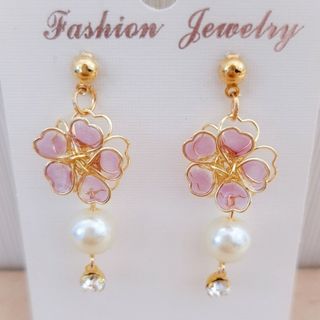 233# ピアス ハンドメイド フラワー レジン 桜(ピアス)