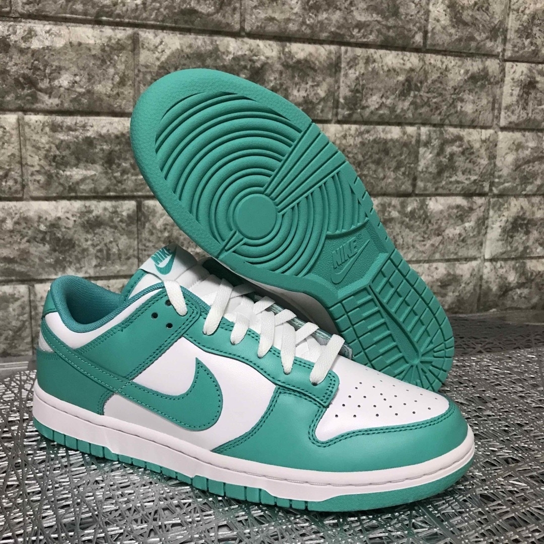 NIKE(ナイキ)のNIKE DUNK LOW RETRO☆BTTYS☆26.5cm 新品　箱付き メンズの靴/シューズ(スニーカー)の商品写真