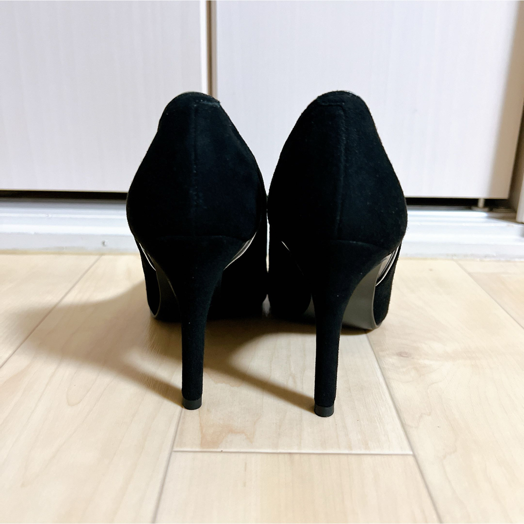 DIANA(ダイアナ)の✨新品未使用✨DIANAダイアナパンプス　ブラック黒 22.5cm レディースの靴/シューズ(ハイヒール/パンプス)の商品写真