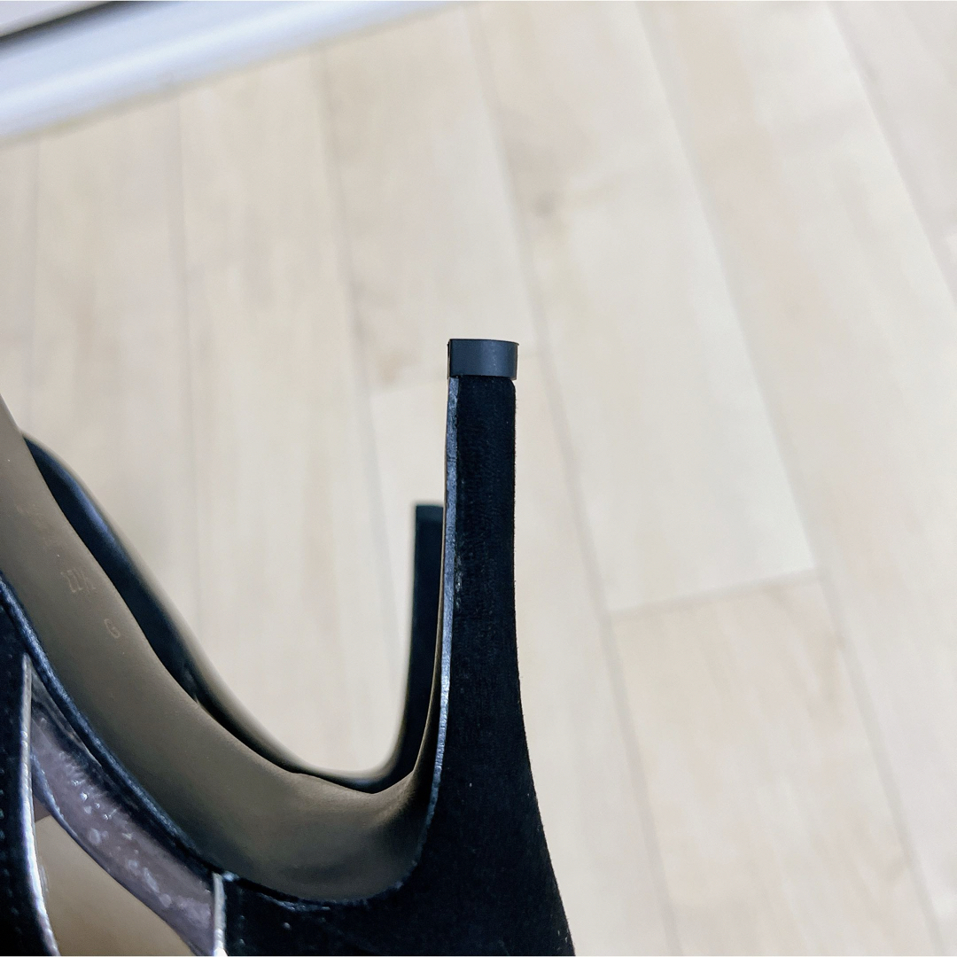 DIANA(ダイアナ)の✨新品未使用✨DIANAダイアナパンプス　ブラック黒 22.5cm レディースの靴/シューズ(ハイヒール/パンプス)の商品写真