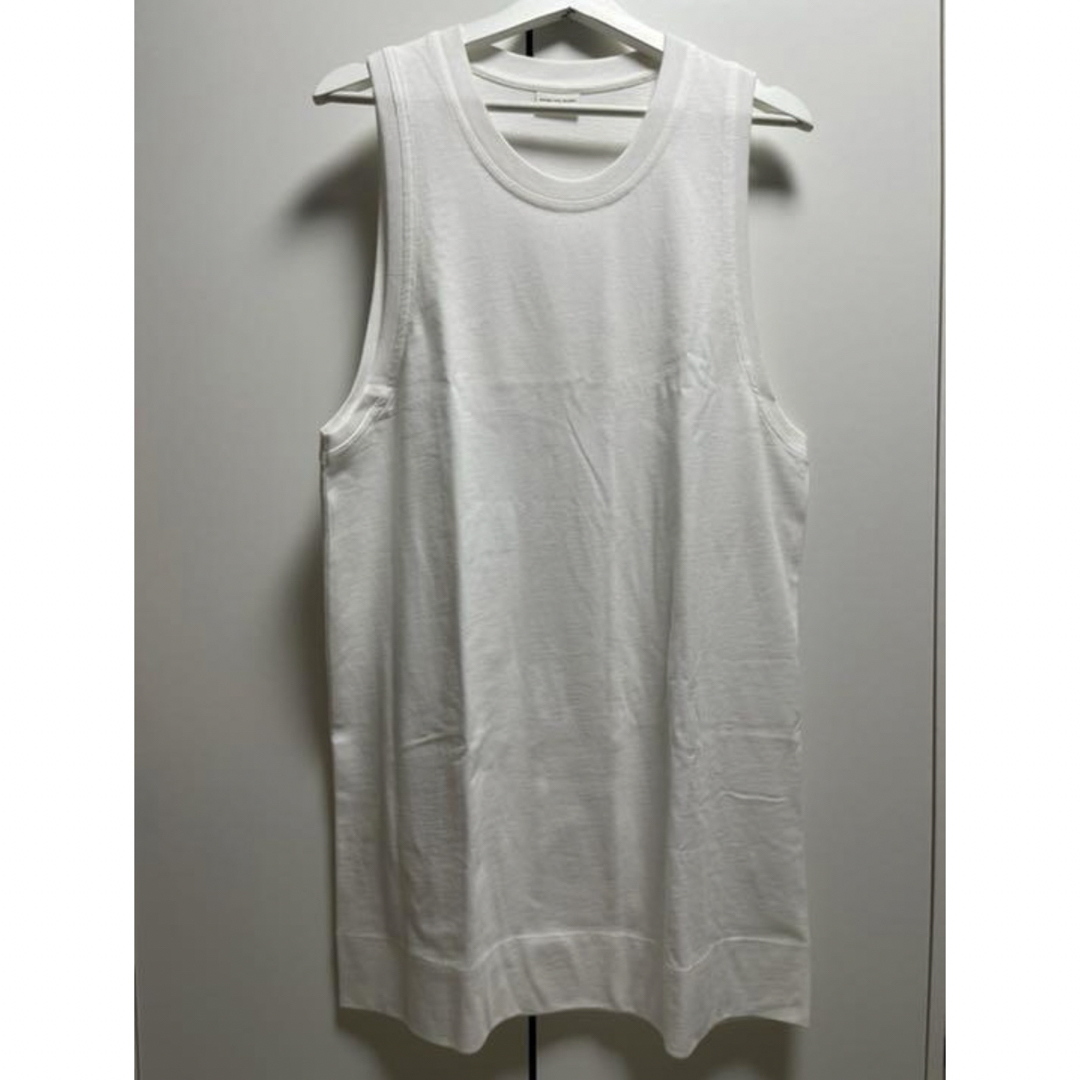 DRIES VAN NOTEN(ドリスヴァンノッテン)のDRIES VAN NOTEN  White 'Henet' top トップス レディースのトップス(カットソー(半袖/袖なし))の商品写真