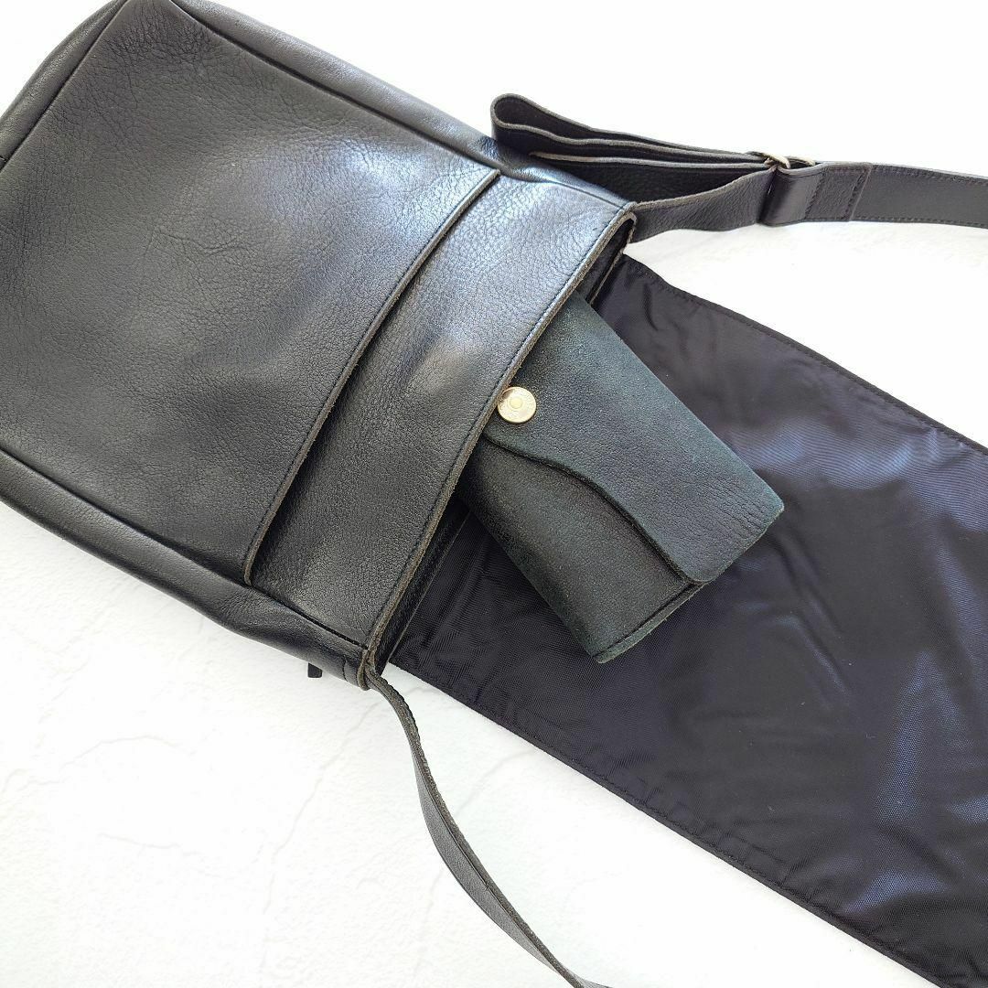 Jean-Paul GAULTIER(ジャンポールゴルチエ)のジャンポール・ゴルチエ　薄まち本革 レザーショルダーバッグ メンズのバッグ(ショルダーバッグ)の商品写真