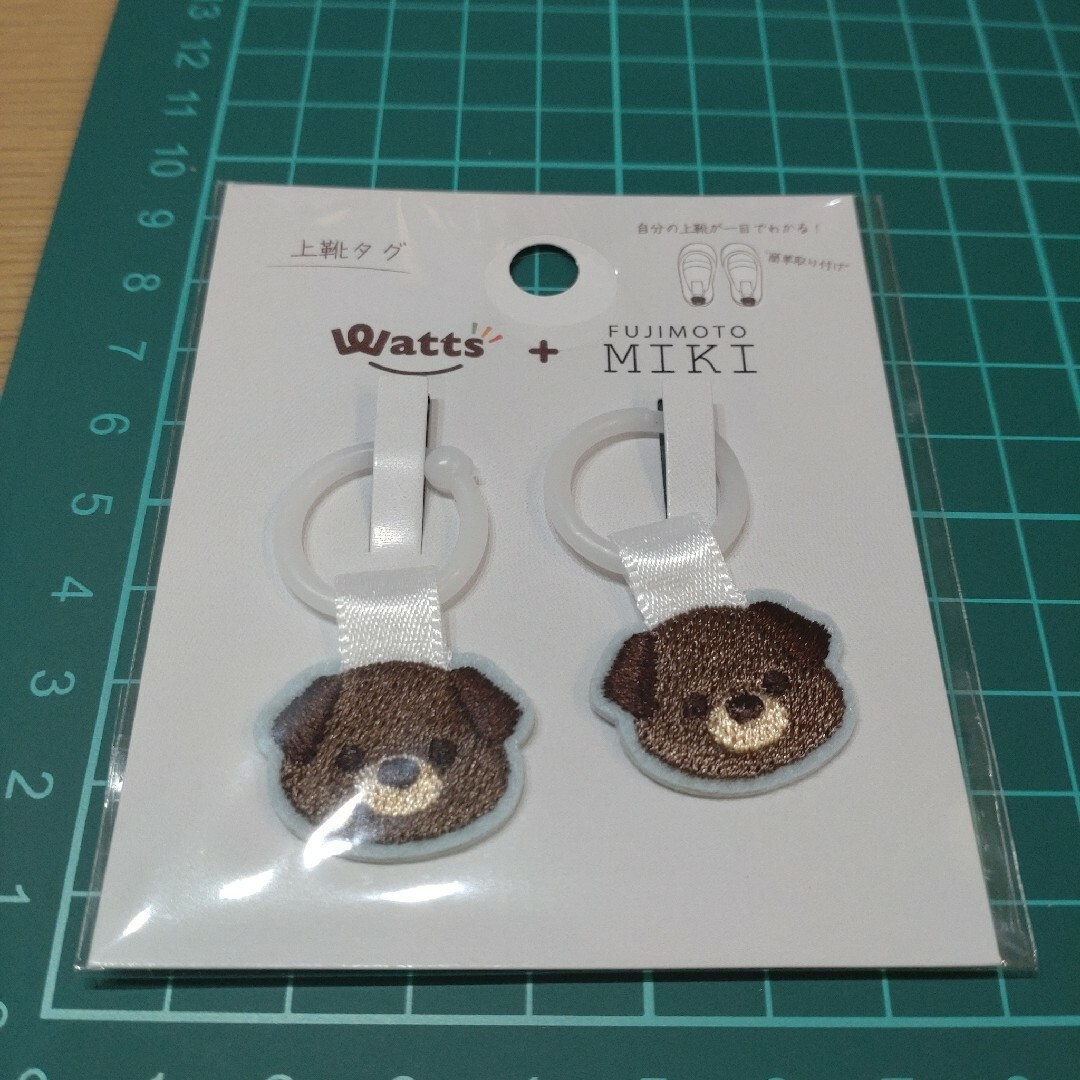 【新品】上靴タグ 犬 柴犬 ハンドメイドのキッズ/ベビー(ネームタグ)の商品写真