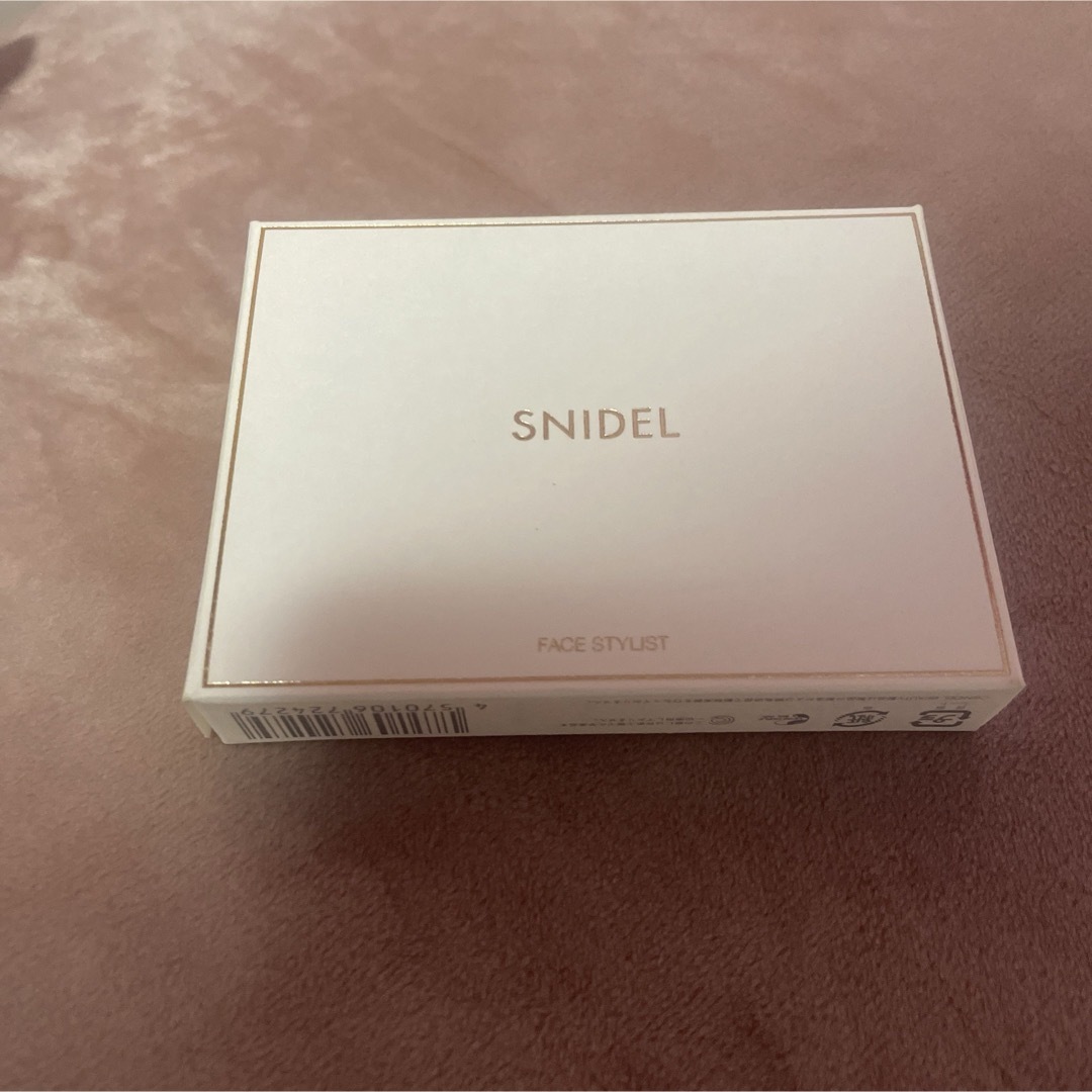 SNIDEL(スナイデル)のSNIDEL BEAUTY フェイススタイリスト 01 Iconic Beige コスメ/美容のベースメイク/化粧品(アイシャドウ)の商品写真