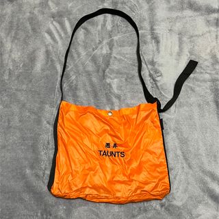 オフホワイト(OFF-WHITE)の愚弄　TAUNTS  バッグ(ショルダーバッグ)