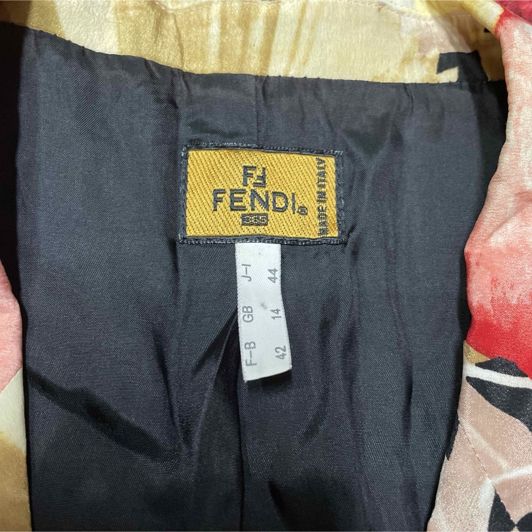 FENDI(フェンディ)のFENDIジャケット レディースのジャケット/アウター(その他)の商品写真