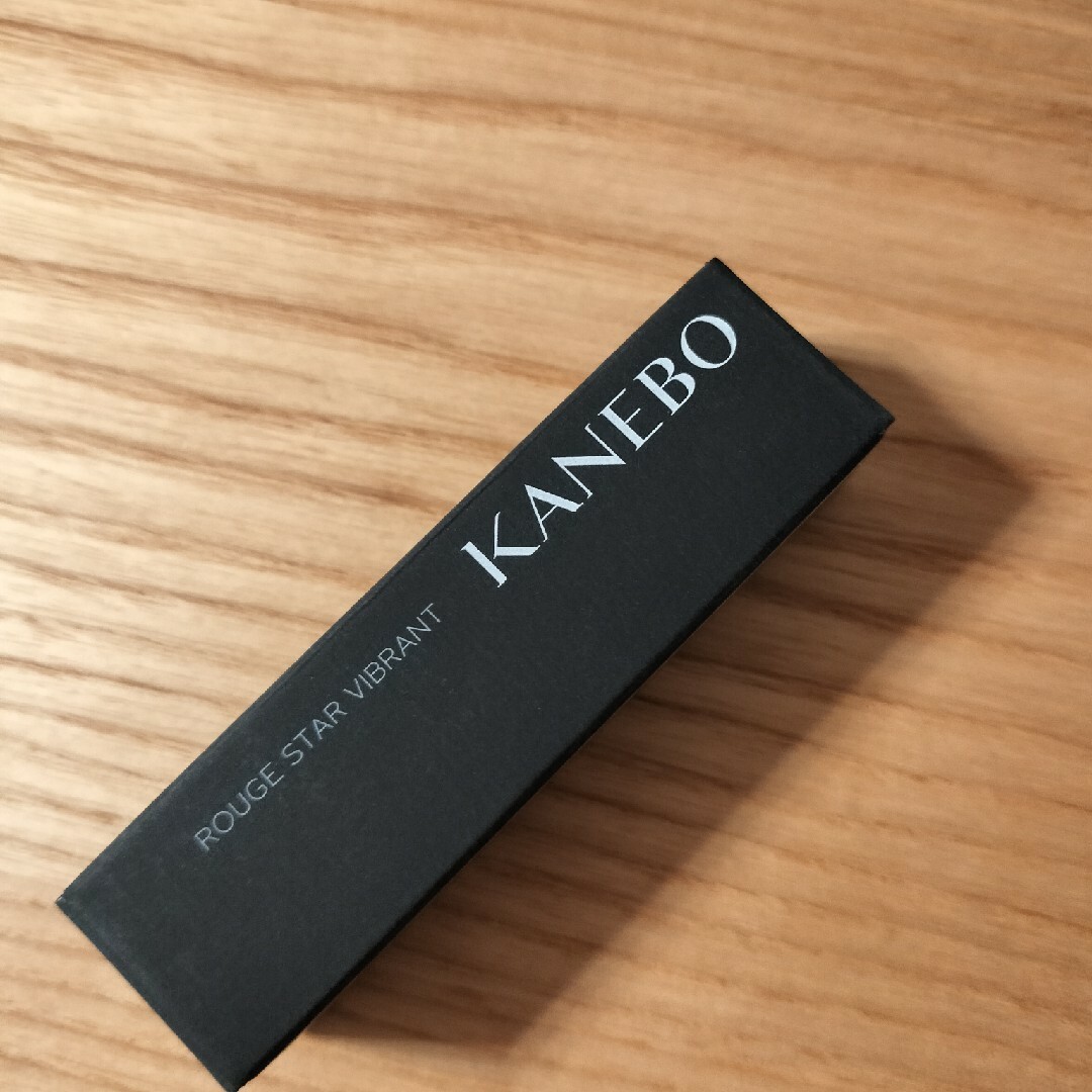 Kanebo(カネボウ)のルージュスターヴァイブラント / V08 / 3.7gKANEBO コスメ/美容のベースメイク/化粧品(口紅)の商品写真