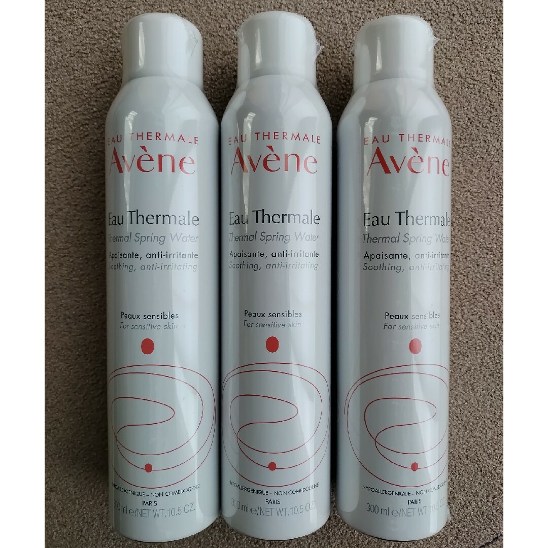 Avene(アベンヌ)のAvene アベンヌウォーター 300mL　3本 コスメ/美容のスキンケア/基礎化粧品(化粧水/ローション)の商品写真