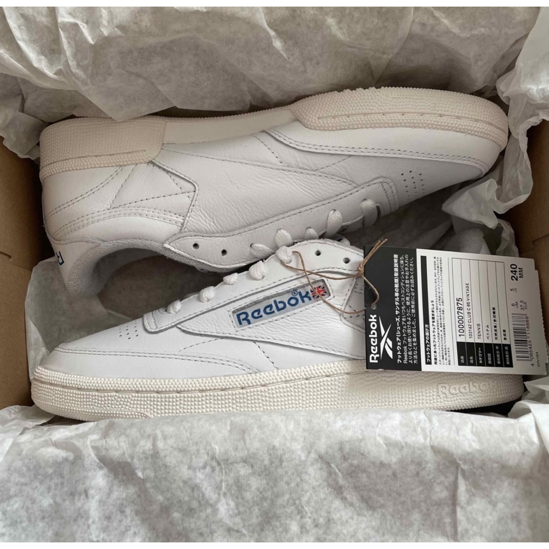 Reebok CLASSIC(リーボッククラシック)の⭐︎新品未使用 Reebok CLUB C 85 VINTAGE 24cm レディースの靴/シューズ(スニーカー)の商品写真