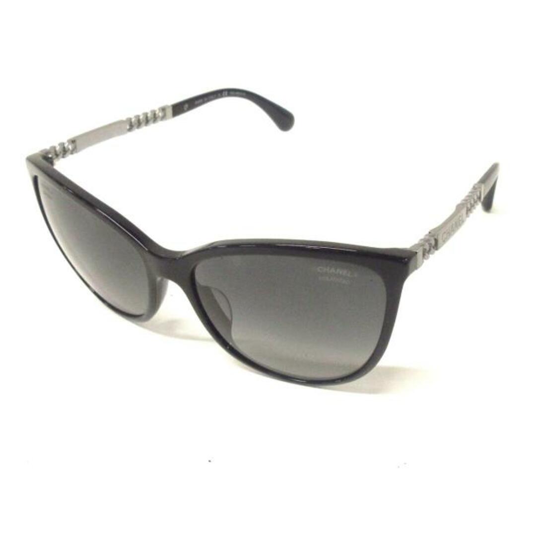 CHANEL(シャネル)のシャネル サングラス 5352-A 黒×シルバー レディースのファッション小物(サングラス/メガネ)の商品写真