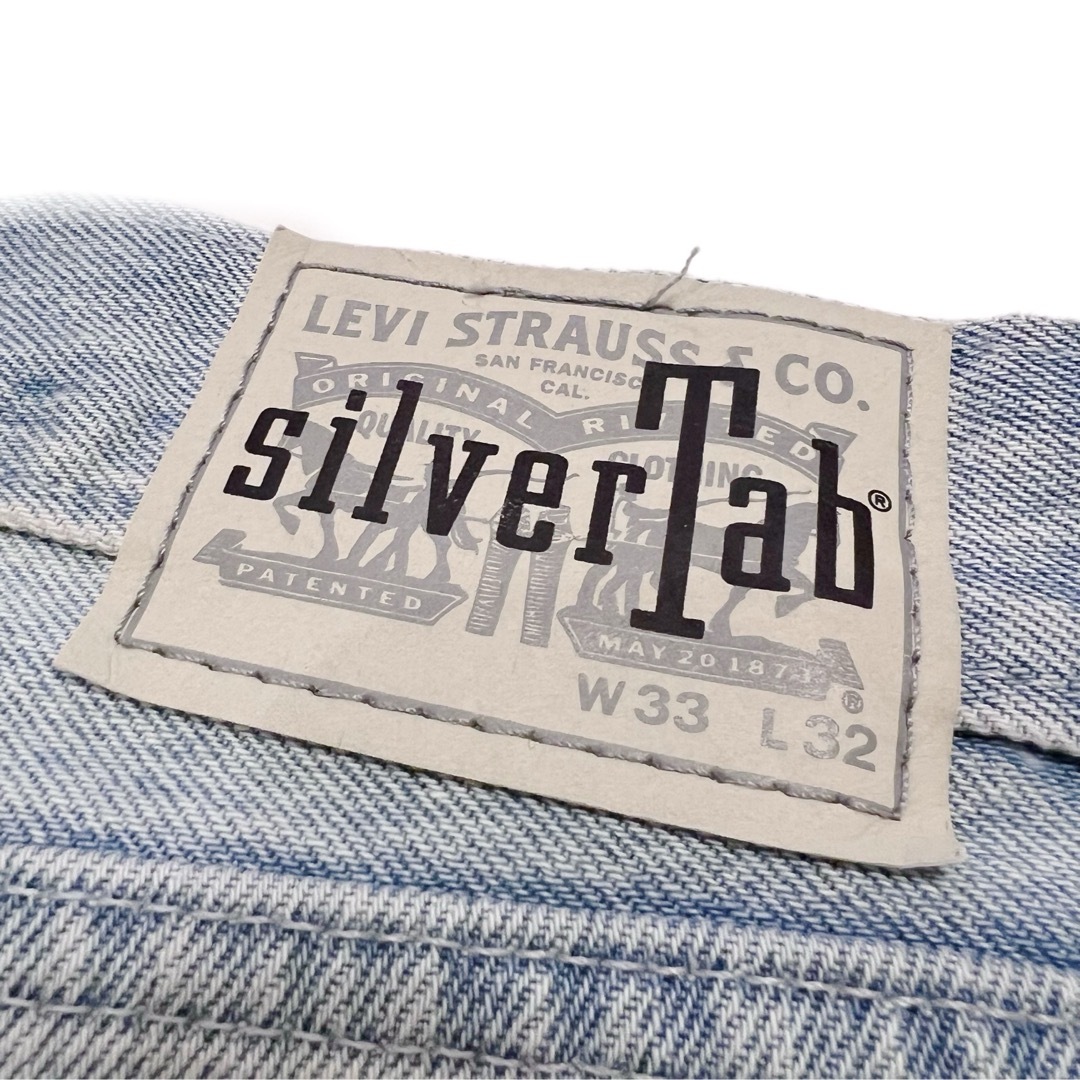 Levi's(リーバイス)の希少★LEVI'S® リーバイスSilver Tab ダメージ加工 ワイドデニム メンズのパンツ(デニム/ジーンズ)の商品写真