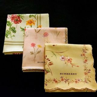 BURBERRY - BURBERRY ハンカチセット 花柄