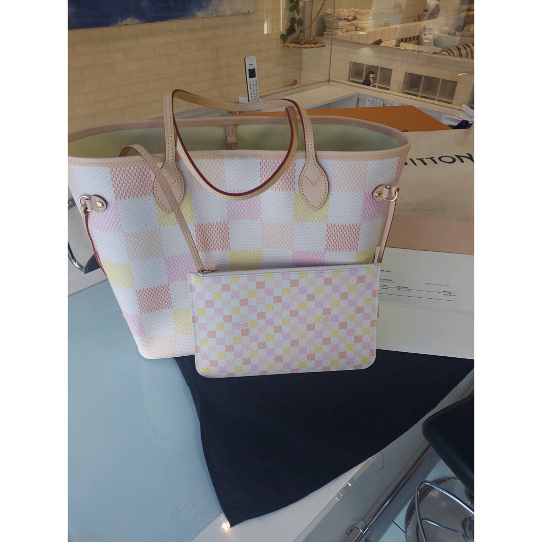 LOUIS VUITTON(ルイヴィトン)のルイヴィトン　ネヴァーフルMM N40668 レディースのバッグ(トートバッグ)の商品写真