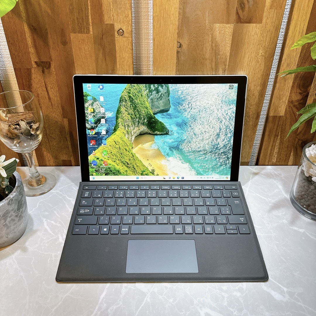 Microsoft - 【美品】Surface Pro 5☘i5第7世代☘SSD128GB☘メモリ4GB