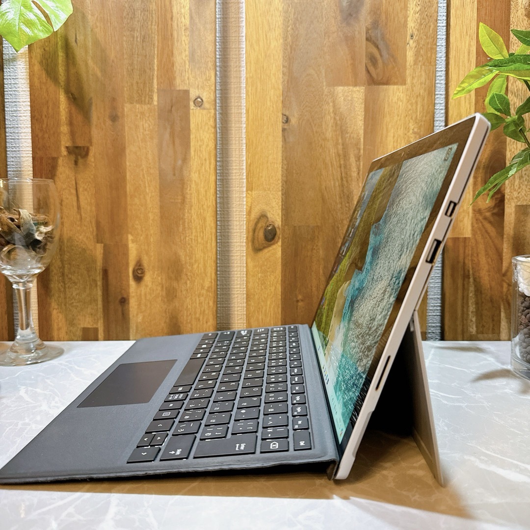 Microsoft - 【美品】Surface Pro 5☘i5第7世代☘SSD128GB☘メモリ4GB