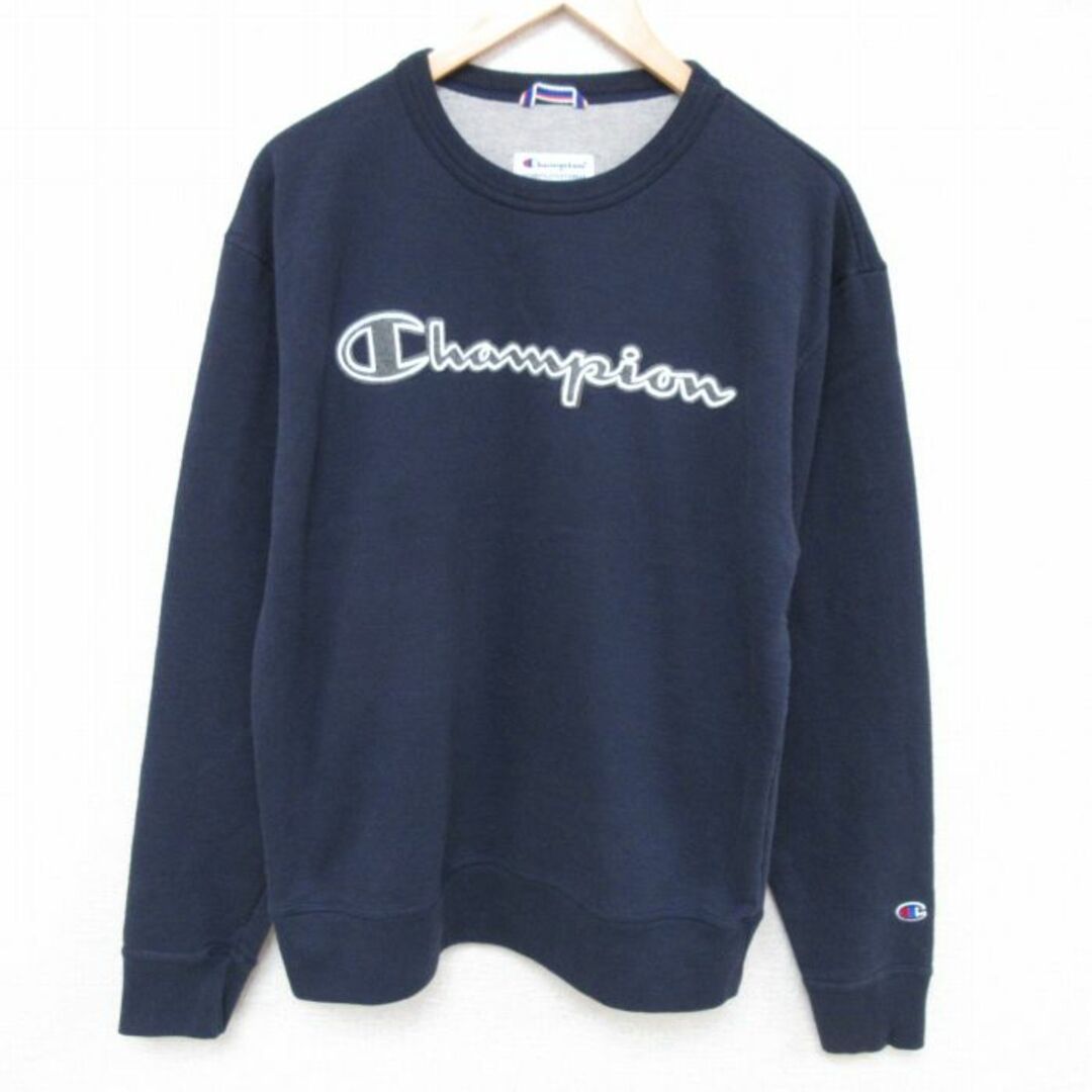 Champion(チャンピオン)のL★古着 チャンピオン Champion 長袖 スウェット メンズ ビッグロゴ 刺繍 クルーネック 紺 ネイビー 23sep04 中古 スエット トレーナー トップス メンズのトップス(パーカー)の商品写真