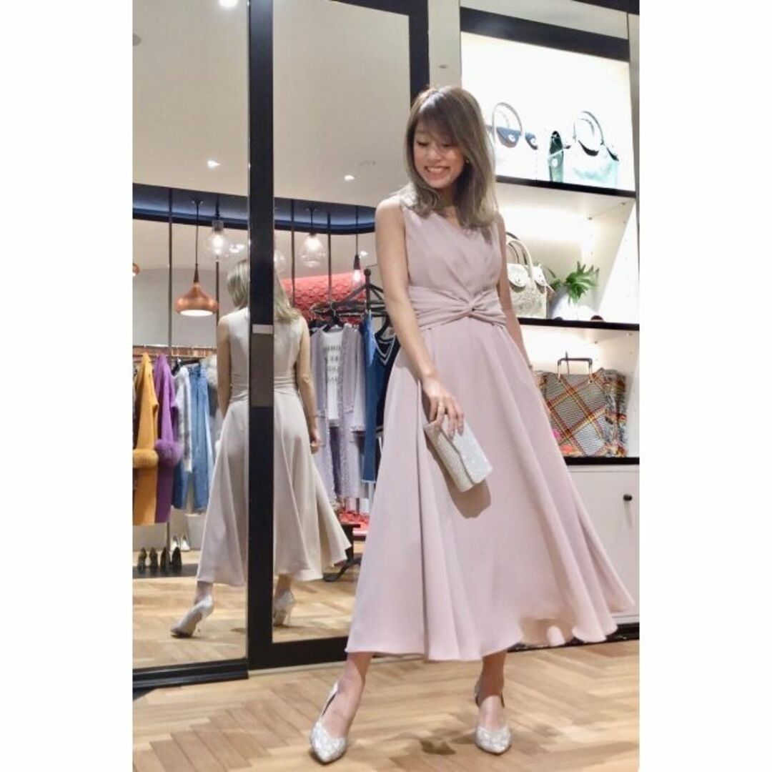 GRACE CONTINENTAL - 今季完売☆定価36300円 新品 グレース GRACE CONTINENTAL - 今季完売☆定価36300円 新品 グレース