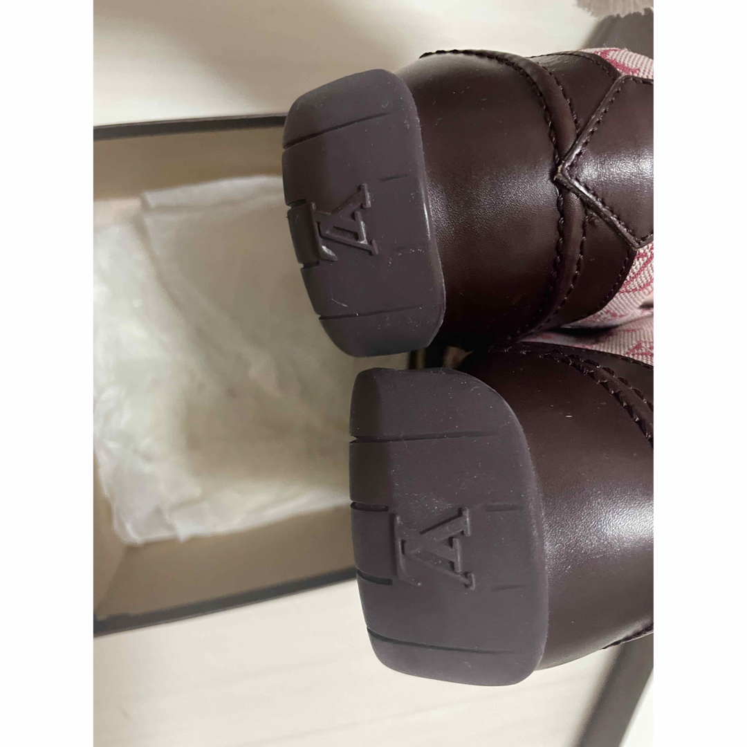 LOUIS VUITTON(ルイヴィトン)のLOUIS VUITTON  ルイ ヴィトン  モノグラムミニ  スニーカー  レディースの靴/シューズ(スニーカー)の商品写真