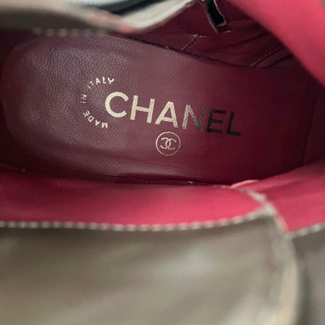 CHANEL(シャネル)のシャネル ショートブーツ 35 1/2 - G31204 レディースの靴/シューズ(ブーツ)の商品写真