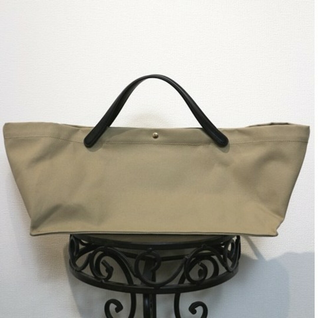 THE ROW(ザロウ)の［fBフリマ　THE ROW］ XL Idaho cotton bag レディースのバッグ(ハンドバッグ)の商品写真