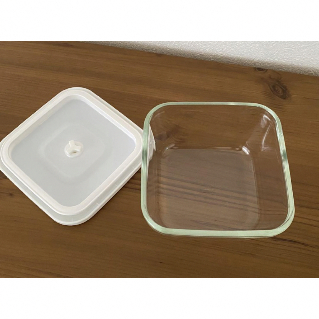 Pyrex(パイレックス)の《新品》イワキ　耐熱ガラス　保存容器　密閉 インテリア/住まい/日用品のキッチン/食器(容器)の商品写真