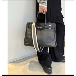 アパルトモンドゥーズィエムクラス(L'Appartement DEUXIEME CLASSE)のSITA PARANTICA シータパランティカTote Bag(トートバッグ)