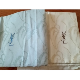 イヴサンローラン(Yves Saint Laurent)のイブサンローランのシーツカバー2枚セット(シーツ/カバー)