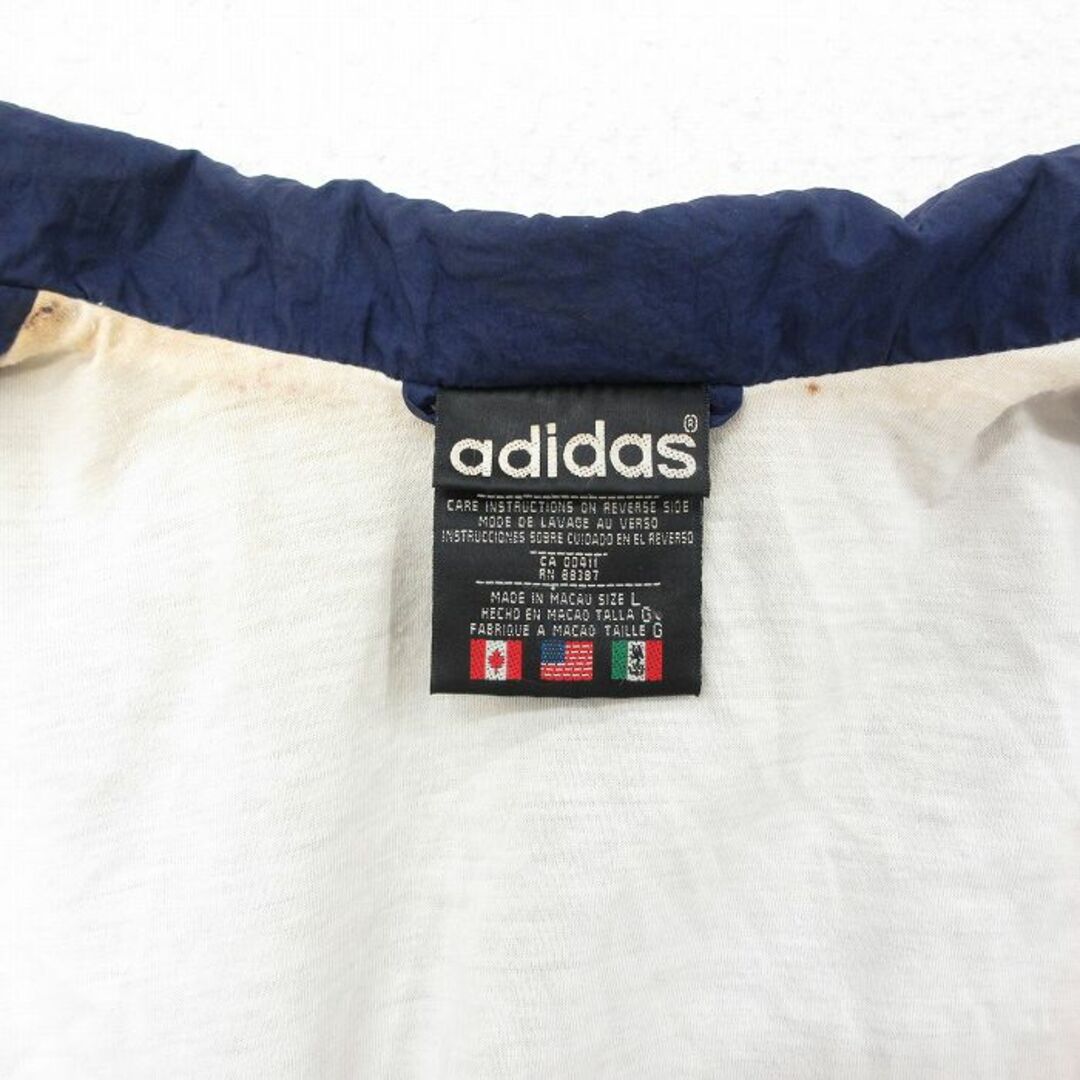 adidas(アディダス)のXL★古着 アディダス adidas 長袖 ナイロン ジャケット メンズ 90年代 90s ワンポイントロゴ マルチカラー ラグラン 大きいサイズ 紺他 ネイビー 23oct02 中古 アウター ウインドブレーカー メンズのジャケット/アウター(ダッフルコート)の商品写真