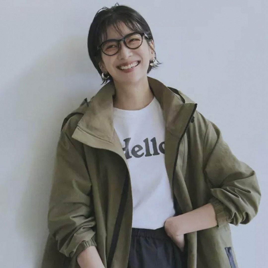 DEUXIEME CLASSE(ドゥーズィエムクラス)のインポート ロゴ Tシャツ HELLO ハロー レディース 白 ホワイト レディースのトップス(Tシャツ(半袖/袖なし))の商品写真