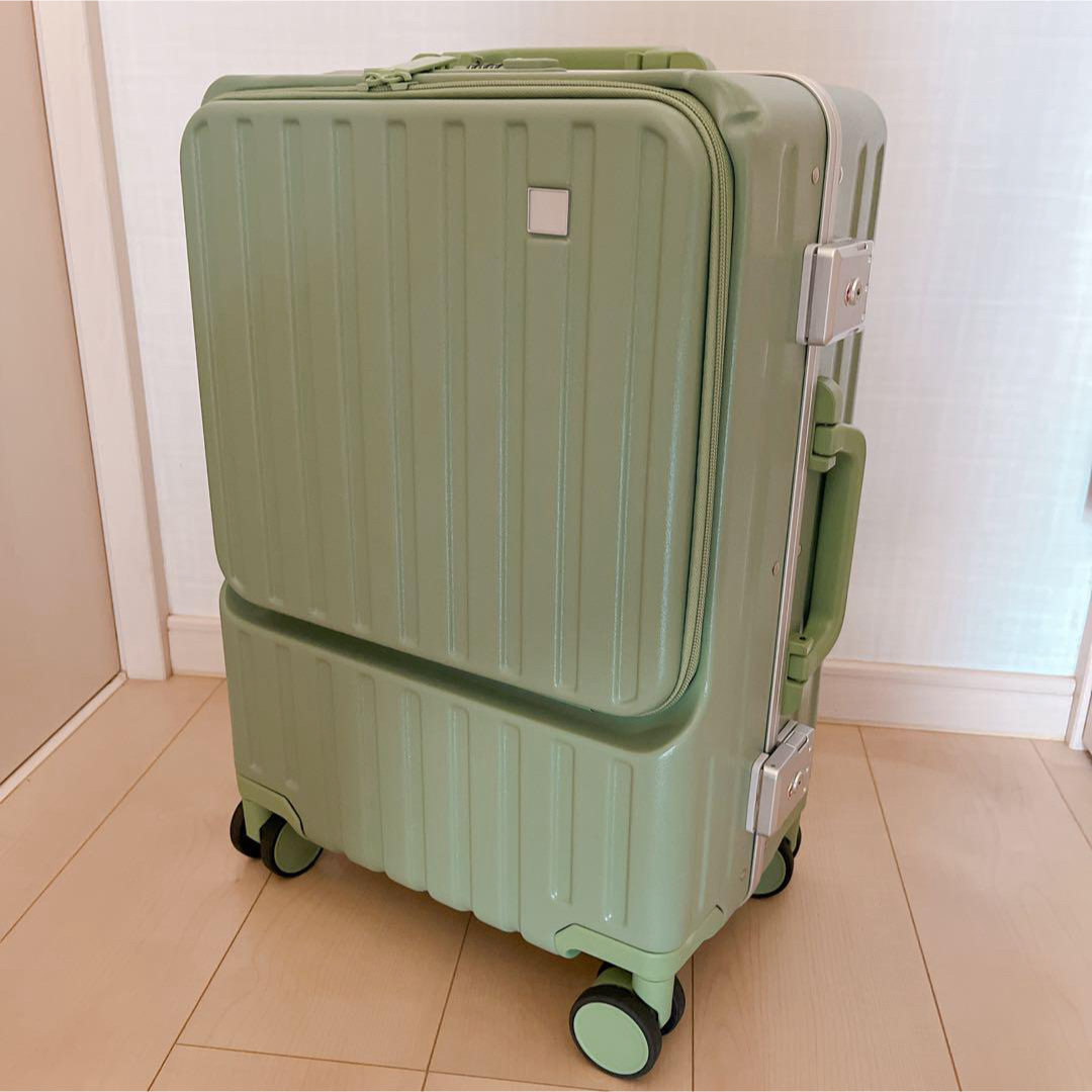 スーツケース フロントオープン 機内持ち込み usbポート付き くすみグリーン レディースのバッグ(スーツケース/キャリーバッグ)の商品写真