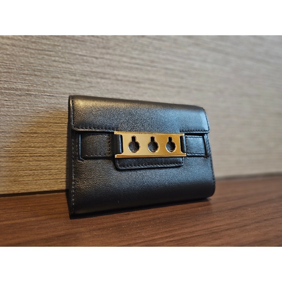 DELVAUX(デルヴォー)のDELVAUX デルヴォー タンペート 二つ折り 財布 ブリヨン クールボックス レディースのファッション小物(財布)の商品写真