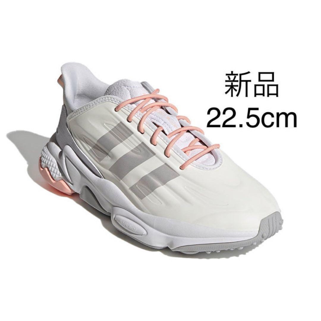 adidas(アディダス)の【新品★未使用】オズウィーゴ Celox [OZWEEGO Celox] レディースの靴/シューズ(スニーカー)の商品写真