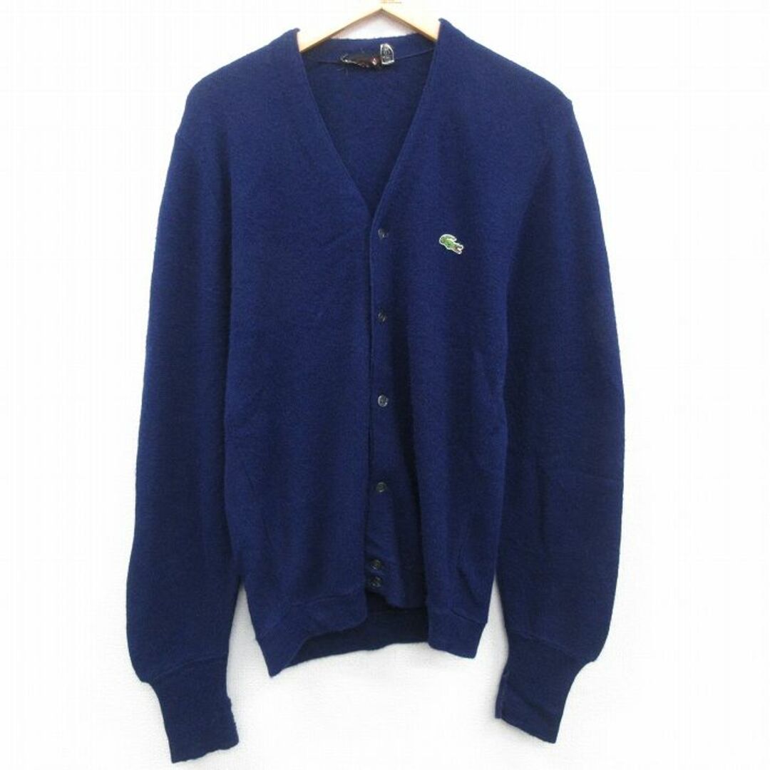 LACOSTE(ラコステ)のM★古着 ラコステ LACOSTE IZOD 長袖 ブランド ニット カーディガン メンズ 70年代 70s ワンポイントロゴ アクリル Vネック 紺 ネイビー 23oct11 中古 トップス メンズのトップス(カーディガン)の商品写真