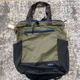 patagonia ウルトラライト・ブラックホール・トート・パック 27L 48