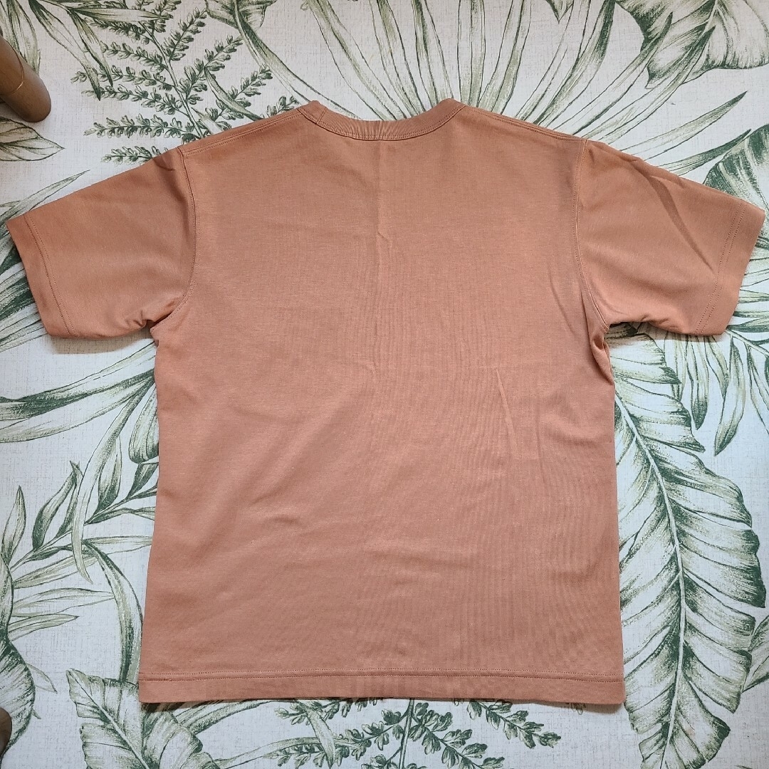UNIQLO(ユニクロ)のユニクロ　Tシャツ　半袖　160 キッズ/ベビー/マタニティのキッズ服男の子用(90cm~)(Tシャツ/カットソー)の商品写真