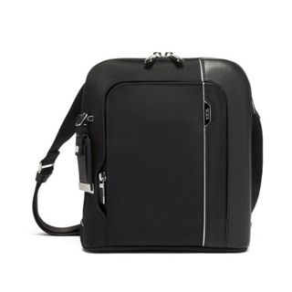 トゥミ(TUMI)の新品未使用タグ付きTumi ショルダーバッグ  メンズ アライブ オルテン(ショルダーバッグ)