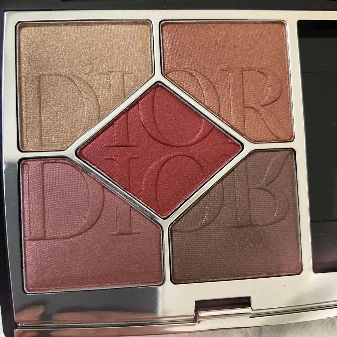 Christian Dior(クリスチャンディオール)のディオール　アイシャドウ コスメ/美容のベースメイク/化粧品(アイシャドウ)の商品写真