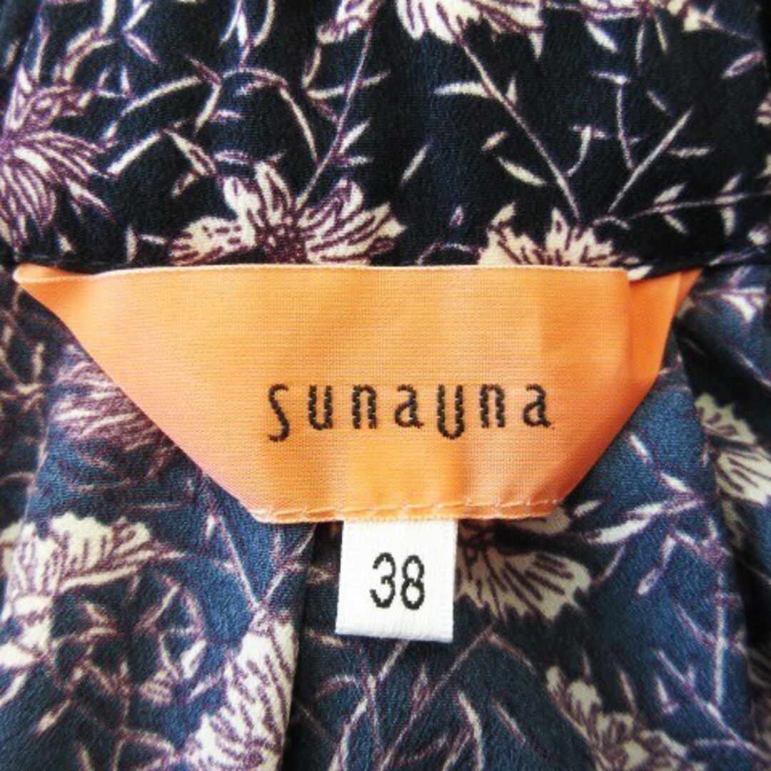 SunaUna(スーナウーナ)のスーナウーナ ブラウス ハイネック 半袖 ラッフル フリル 薄手 花柄 38 紫 レディースのトップス(シャツ/ブラウス(半袖/袖なし))の商品写真