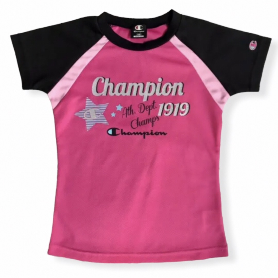 Champion(チャンピオン)のChampion キッズ半袖Tシャツ140サイズ　刺繍ロゴ　ピンク　クルーネック キッズ/ベビー/マタニティのキッズ服女の子用(90cm~)(Tシャツ/カットソー)の商品写真