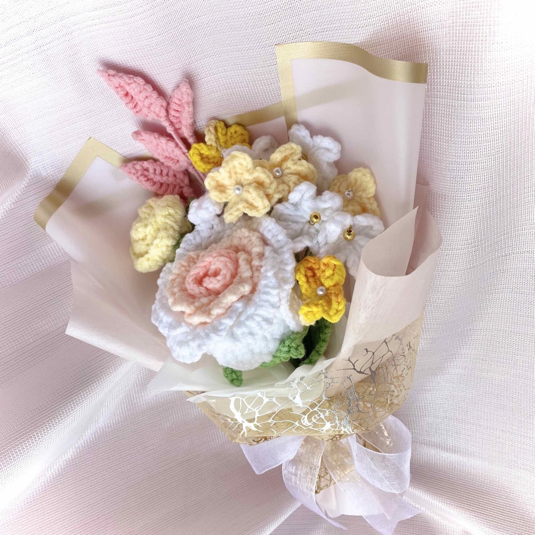 ハンドメイド 枯れないお花 毛糸の花束 ブーケ かぎ針編み 解け ハンドメイド 枯れないお花 毛糸の花束 ブーケ かぎ針編み 解け