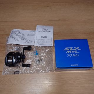 シマノ(SHIMANO)のシマノ ベイトリール SLX MGL 70XG RIGHT 右巻 2019(リール)