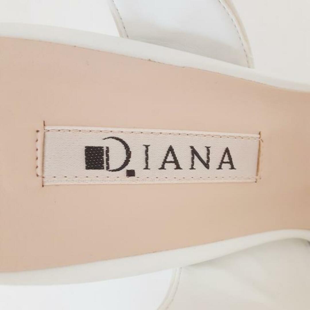 DIANA(ダイアナ)のDIANA(ダイアナ) サンダル 23 レディース美品  - 白×黒 レザー レディースの靴/シューズ(サンダル)の商品写真