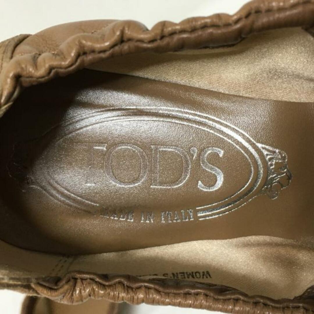 TOD'S(トッズ)のTOD'S(トッズ) ドライビングシューズ 36 1/2 レディース - ベージュ レザー×パイソン レディースの靴/シューズ(その他)の商品写真