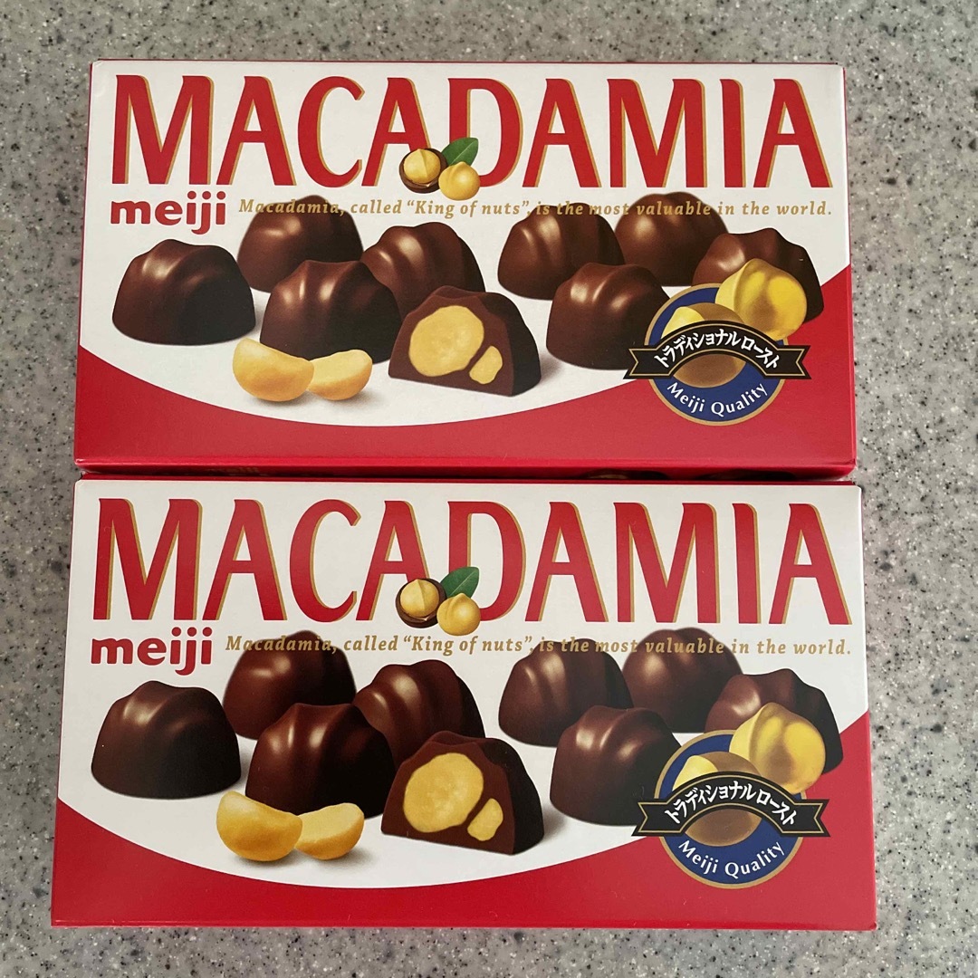 明治(メイジ)の明治  meiji  チョコレート マカダミア  MACADAMIA  食品/飲料/酒の食品(菓子/デザート)の商品写真