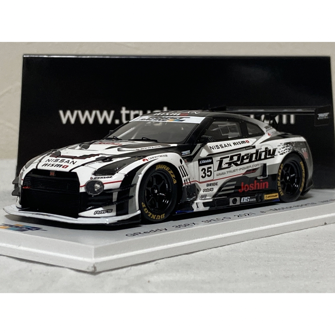 日産(ニッサン)の日産GT-R GReddy 35RX スペックD 2021 スパーク製1/43 エンタメ/ホビーのおもちゃ/ぬいぐるみ(ミニカー)の商品写真