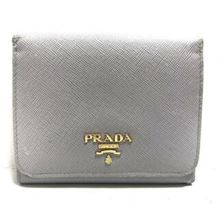 プラダ(PRADA)のPRADA(プラダ) 3つ折り財布 - グレー レザー(財布)